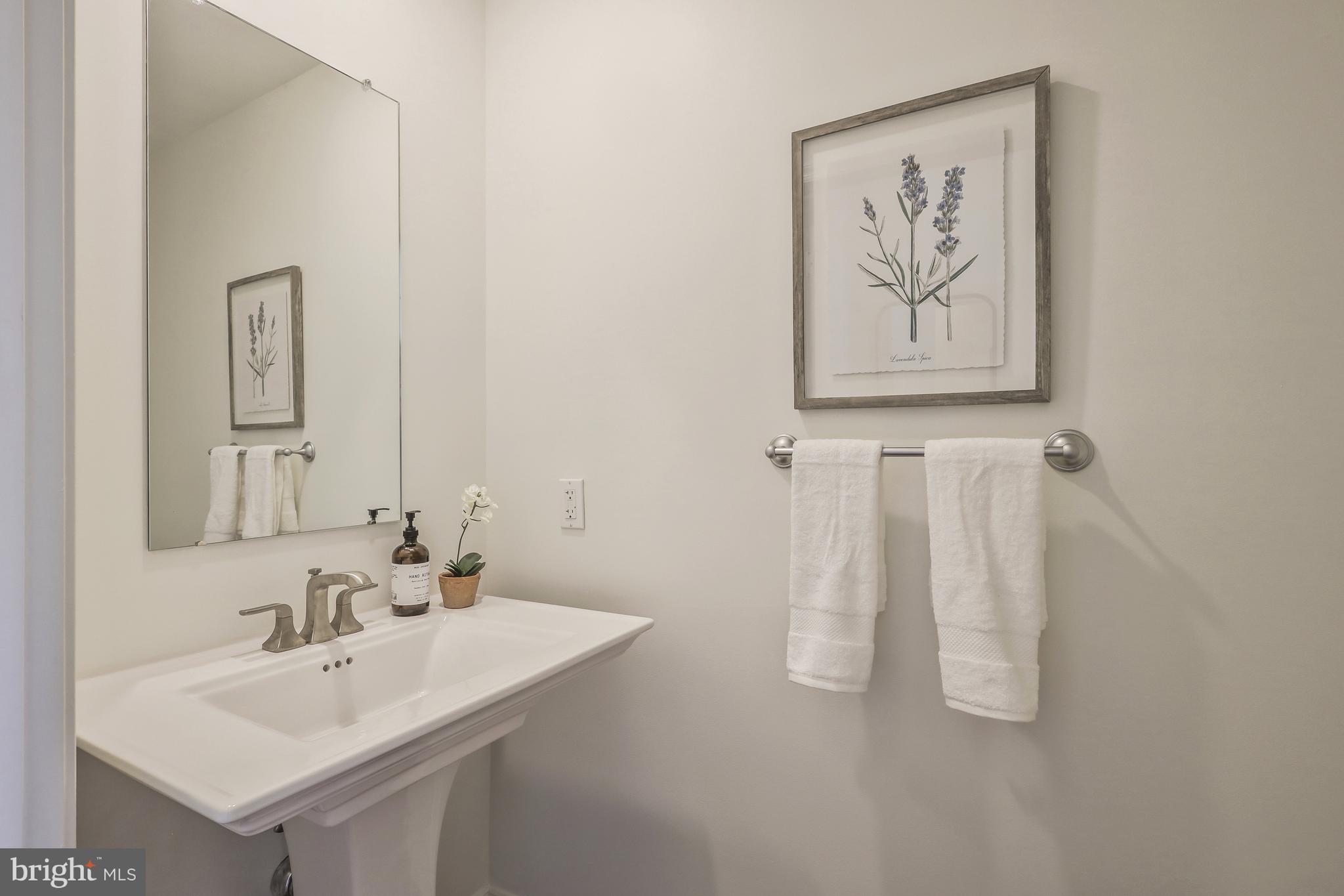 THE BYRON - Residential