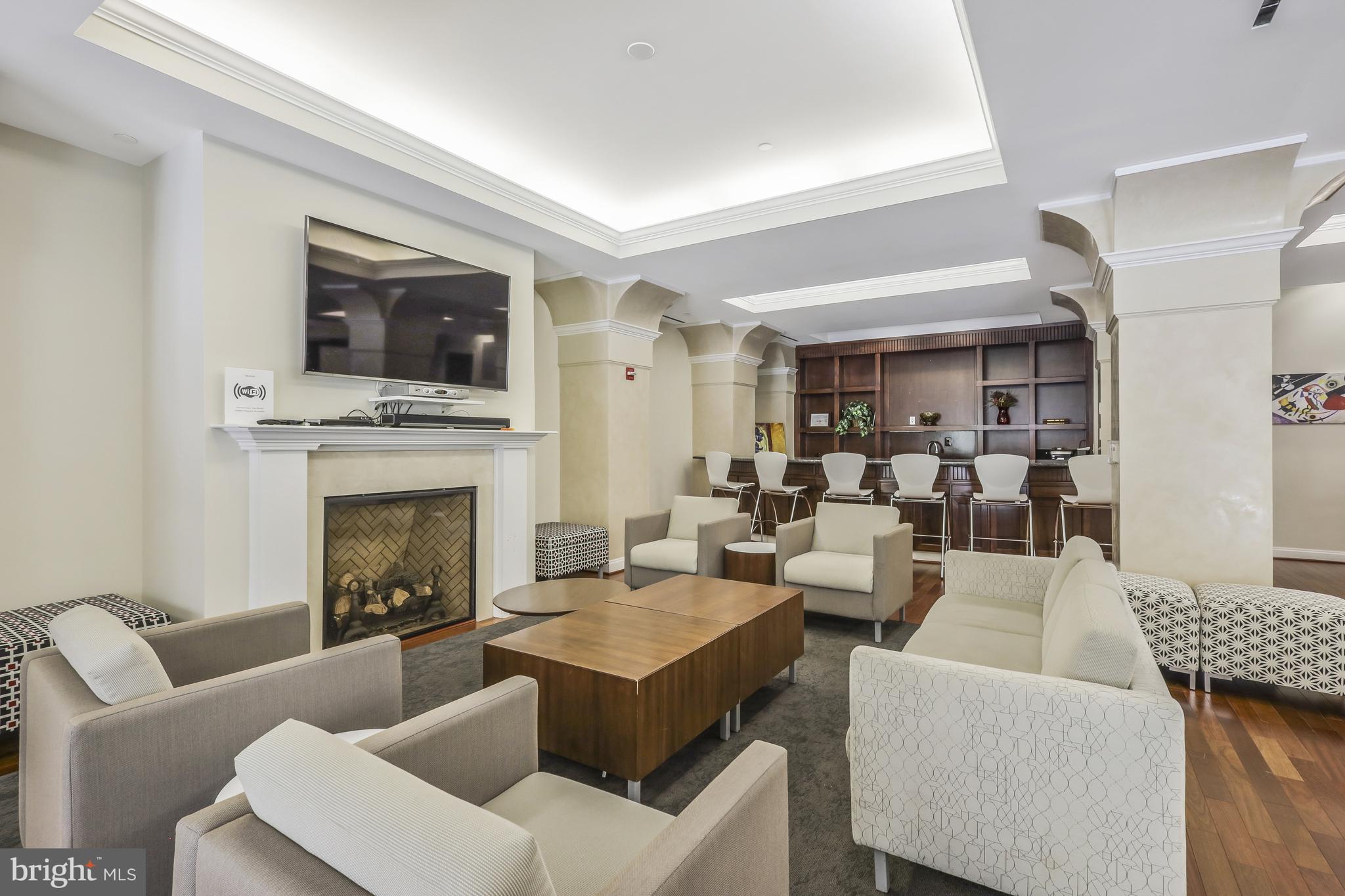 THE BYRON - Residential