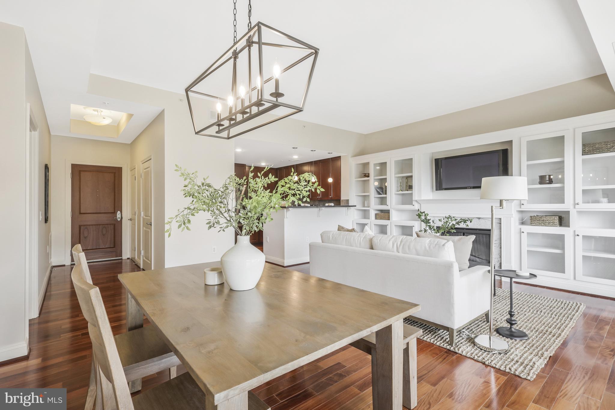 THE BYRON - Residential