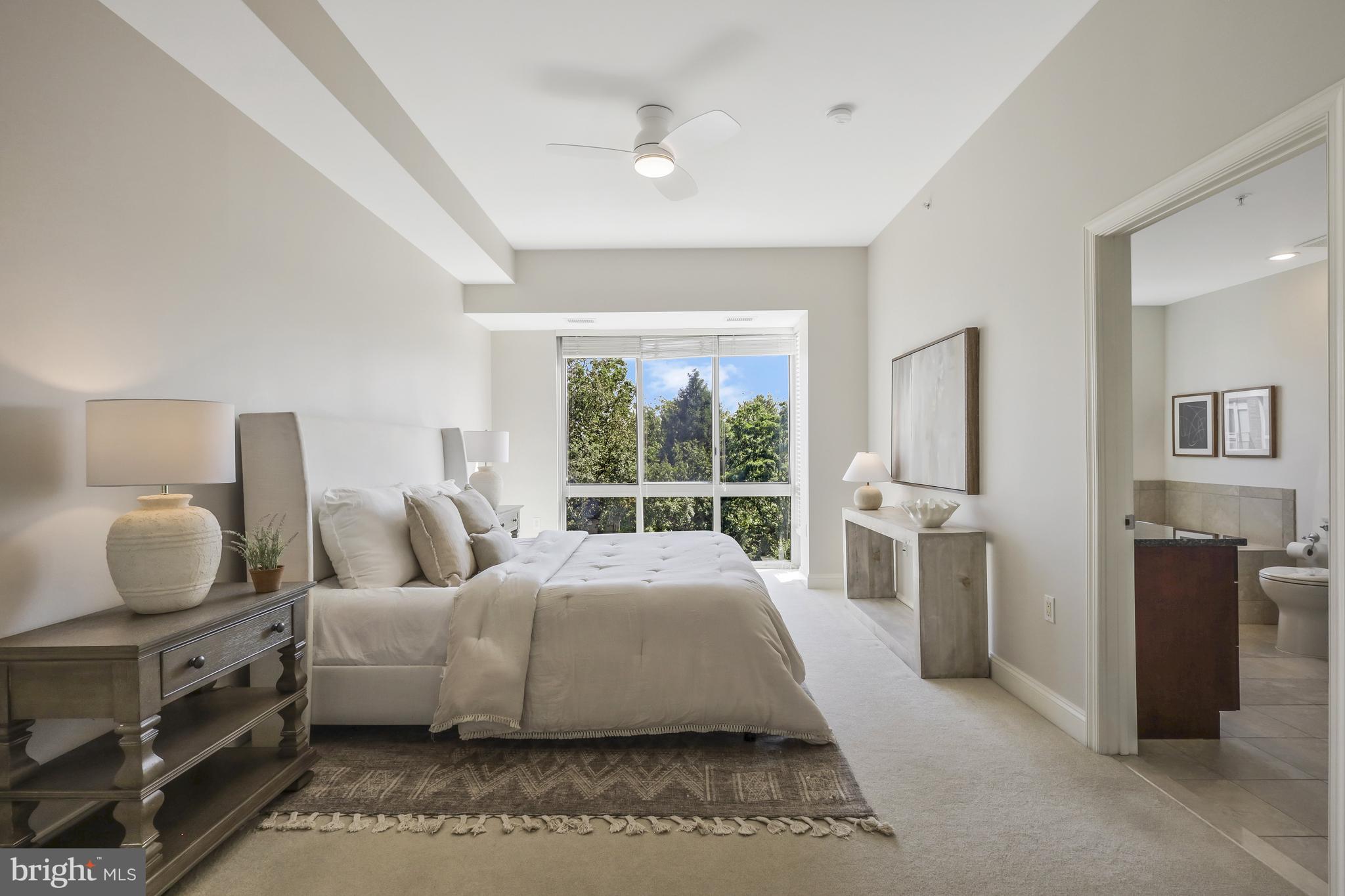 THE BYRON - Residential