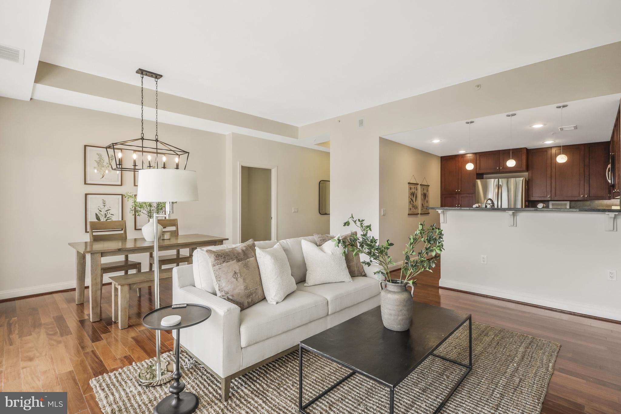 THE BYRON - Residential