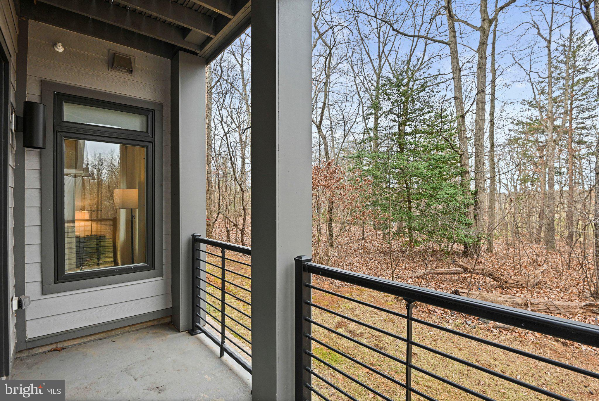 TALL OAKS - Residential