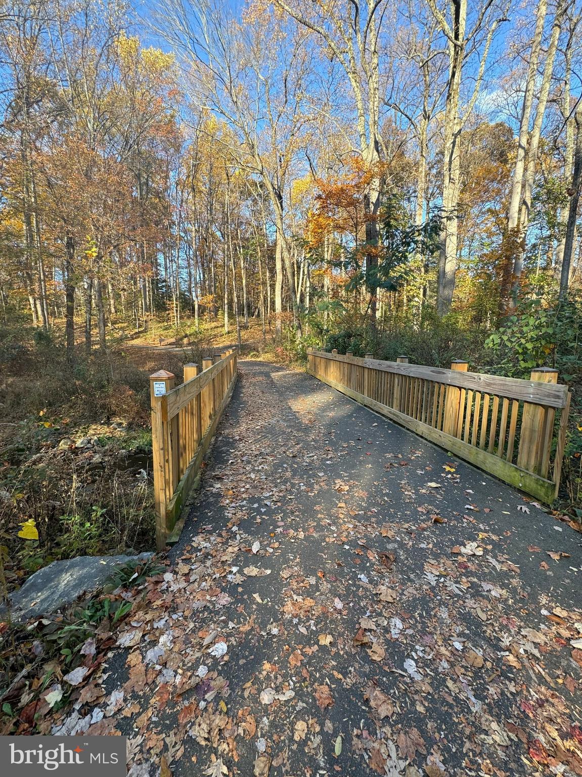 TALL OAKS - Residential