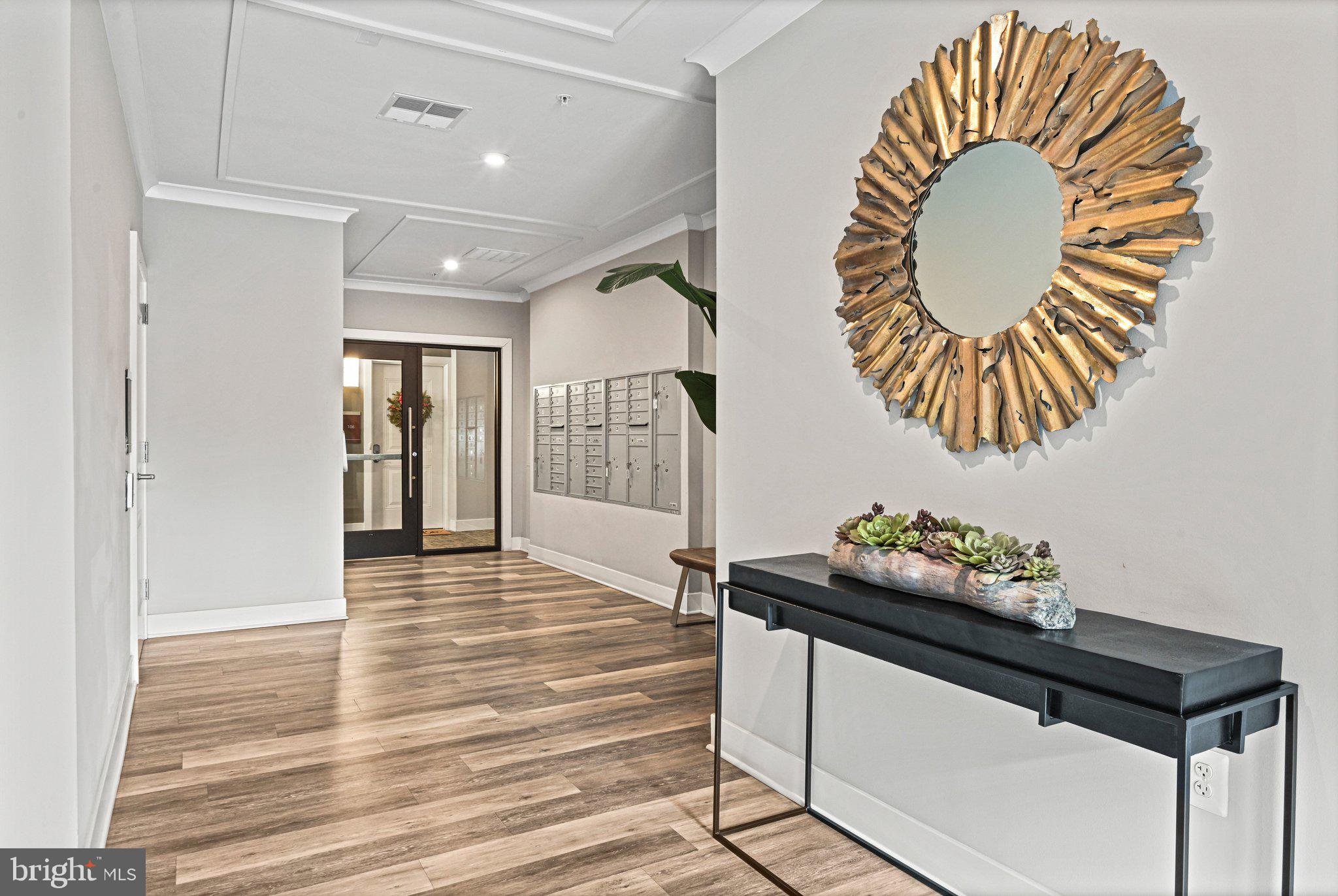 TALL OAKS - Residential