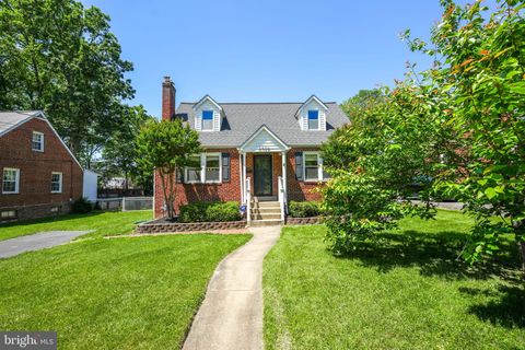 2926 STUART DRIVE FALLS CHURCH VA 22042