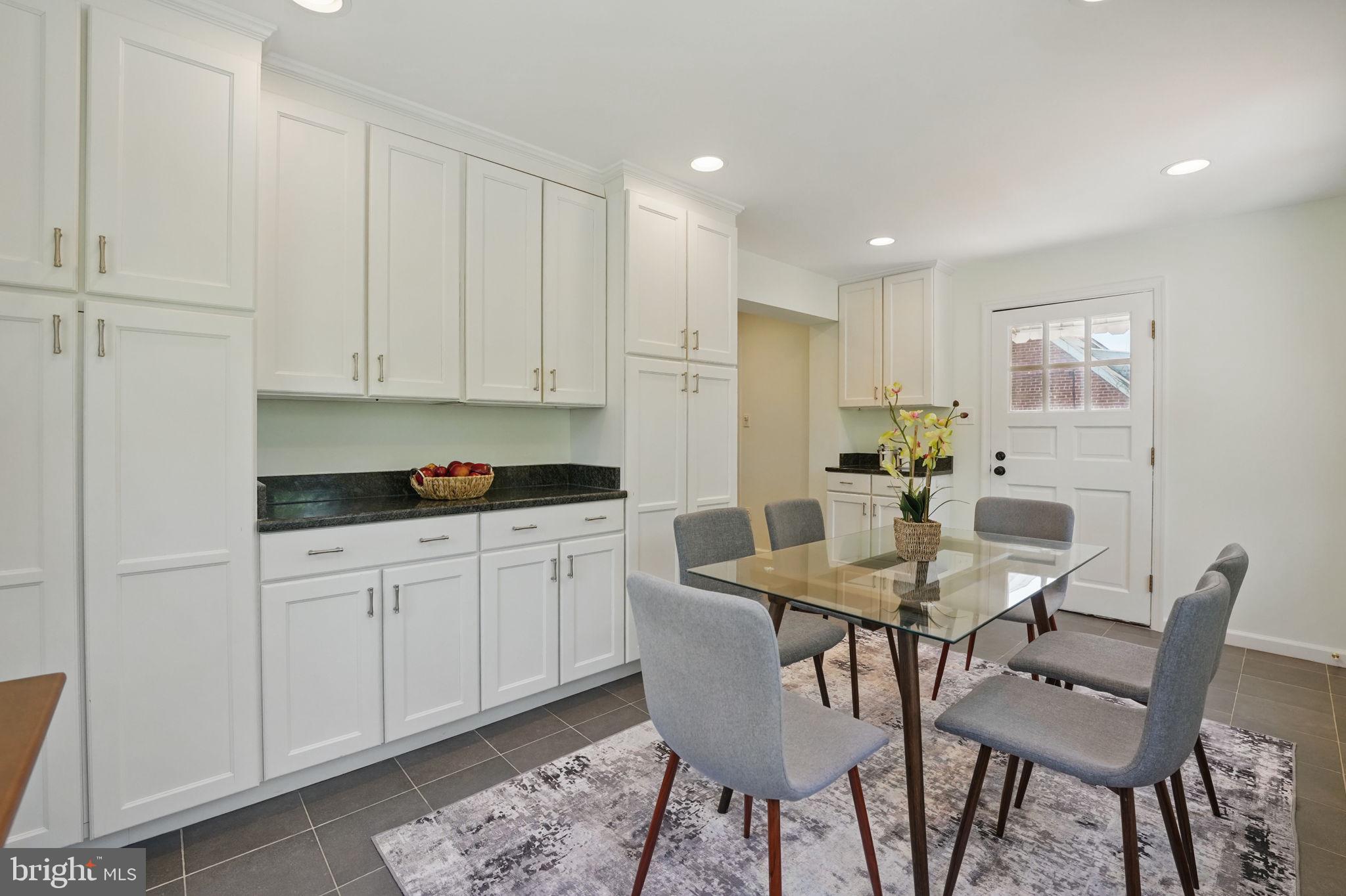 FENWICK PARK - Residential