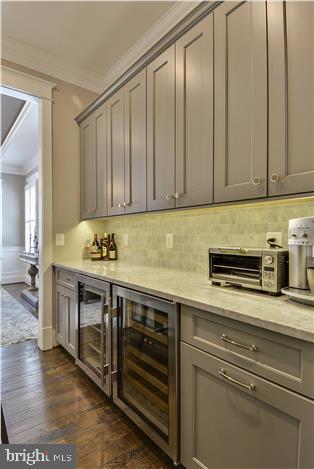 CLARENDON - Residential