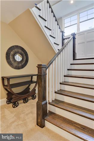 CLARENDON - Residential