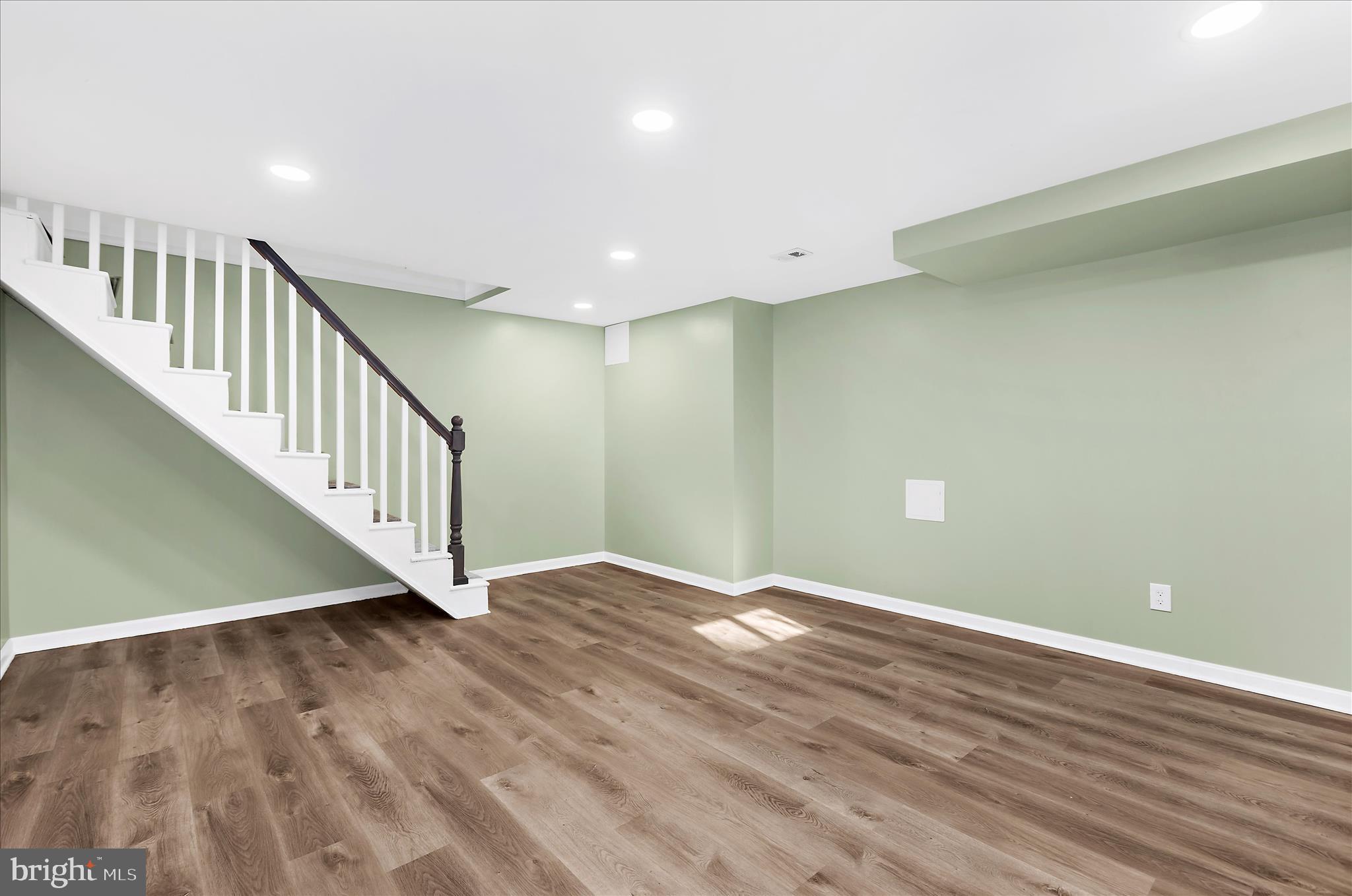 ACADEMY HEIGHTS - Residential