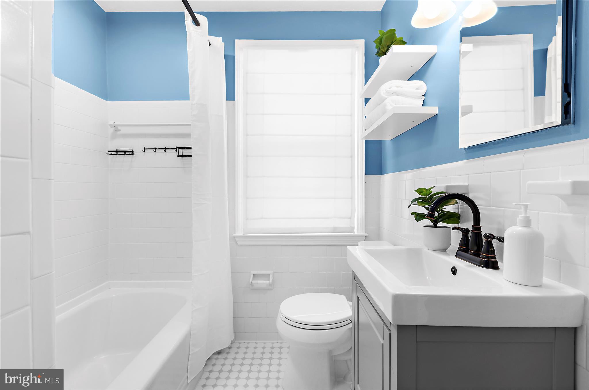 ACADEMY HEIGHTS - Residential