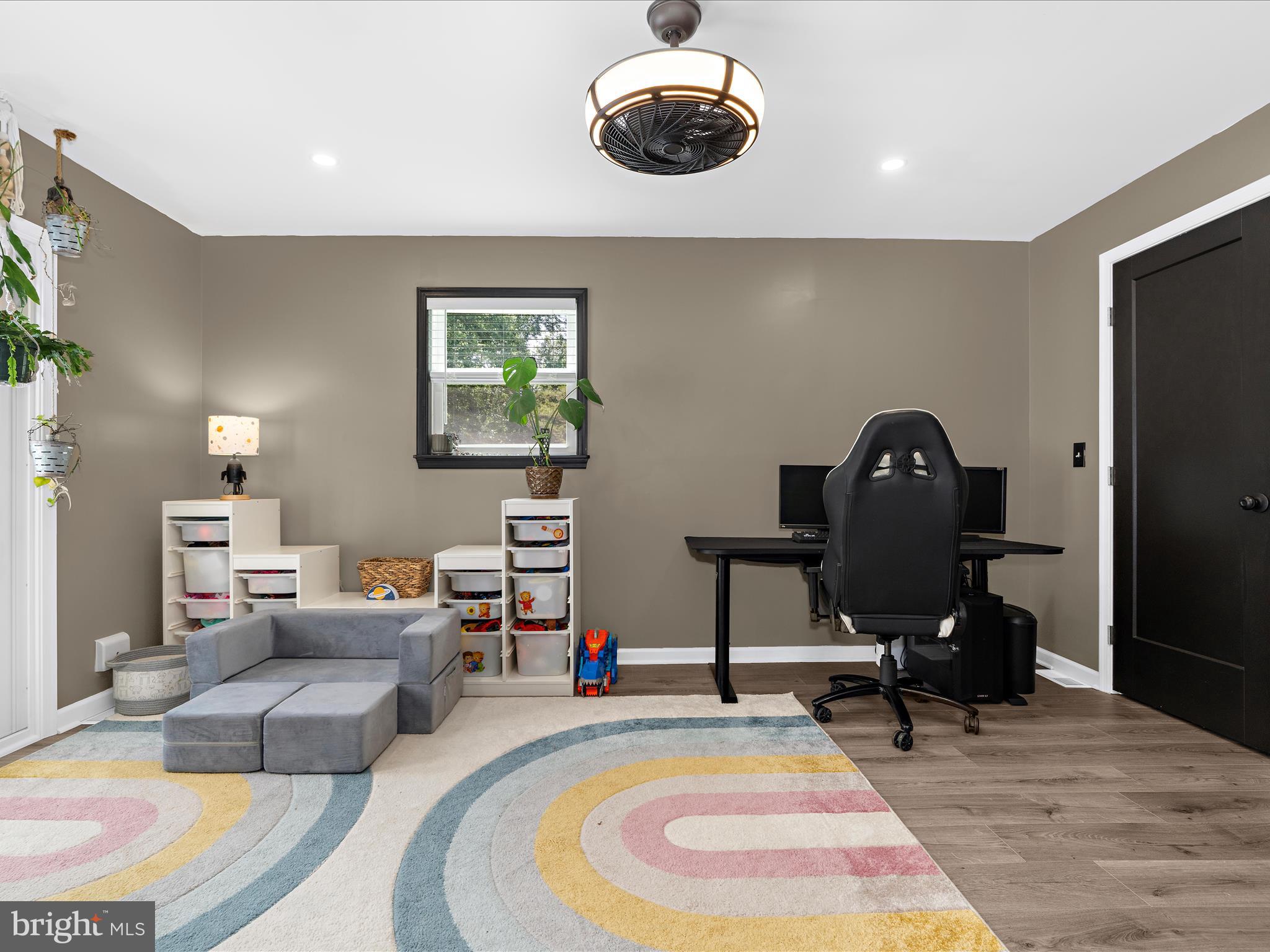 PENWOOD TERRACE - Residential