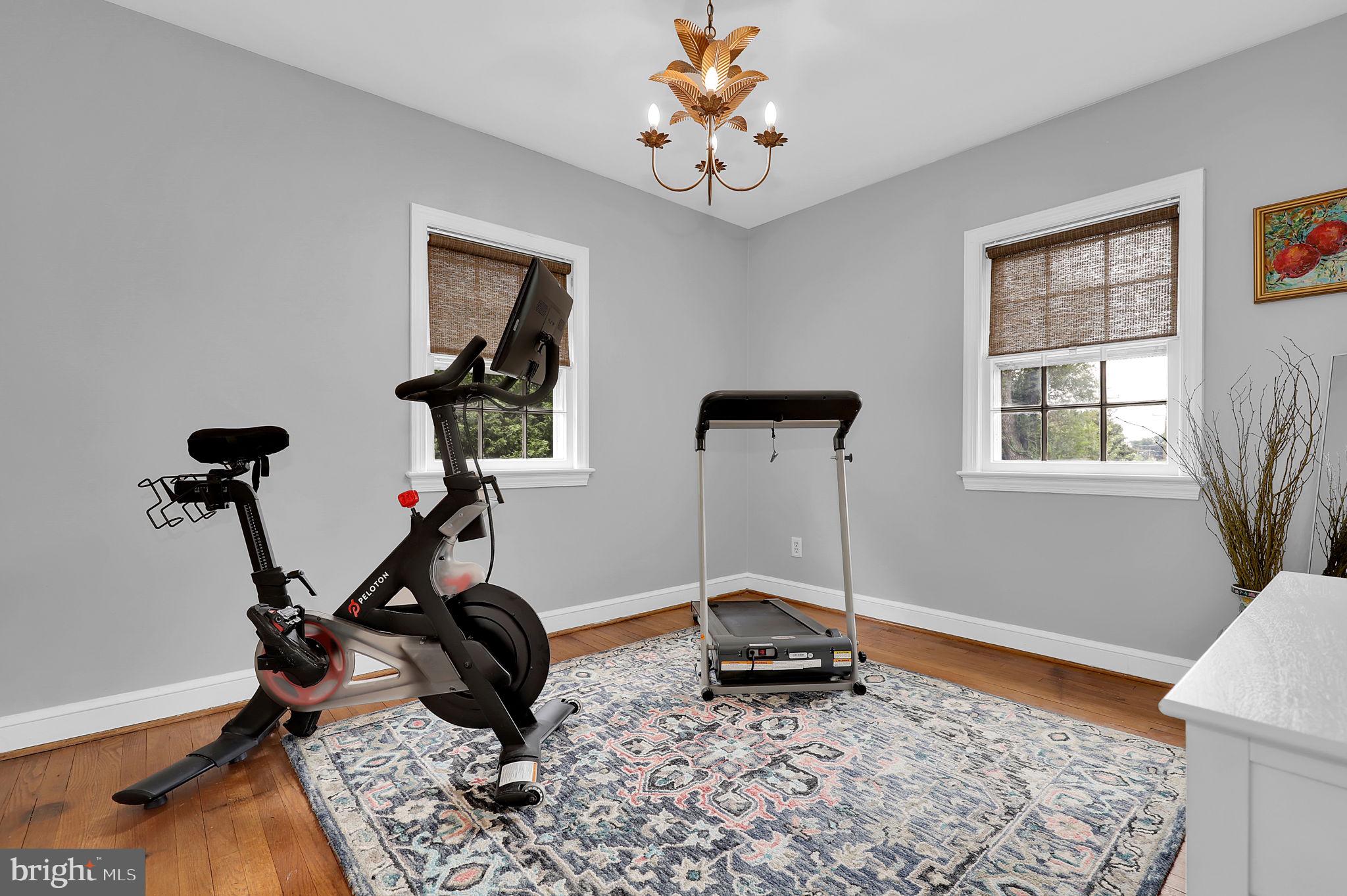 INDIAN SPRING MANOR - Residential