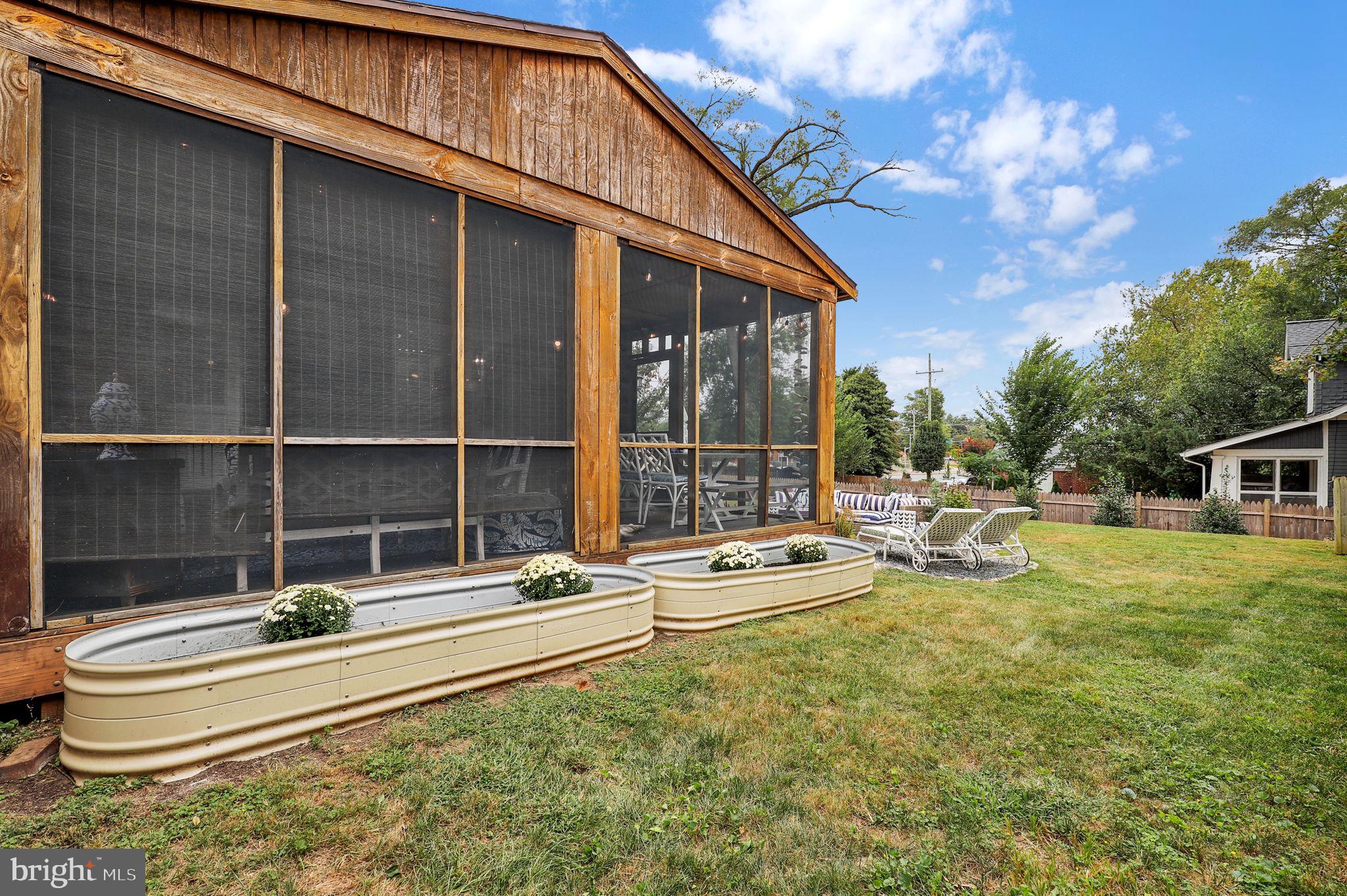 INDIAN SPRING MANOR - Residential