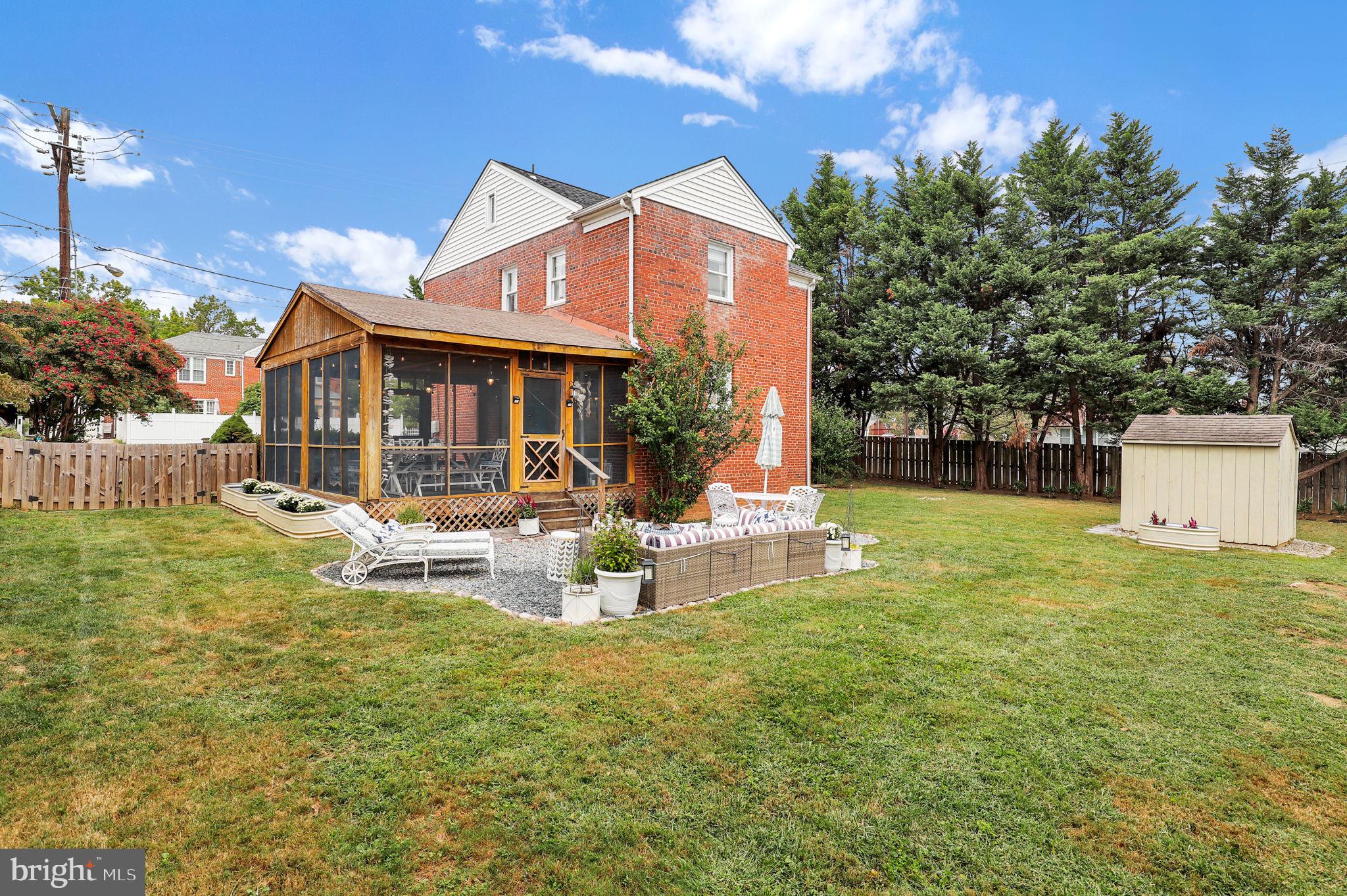 INDIAN SPRING MANOR - Residential