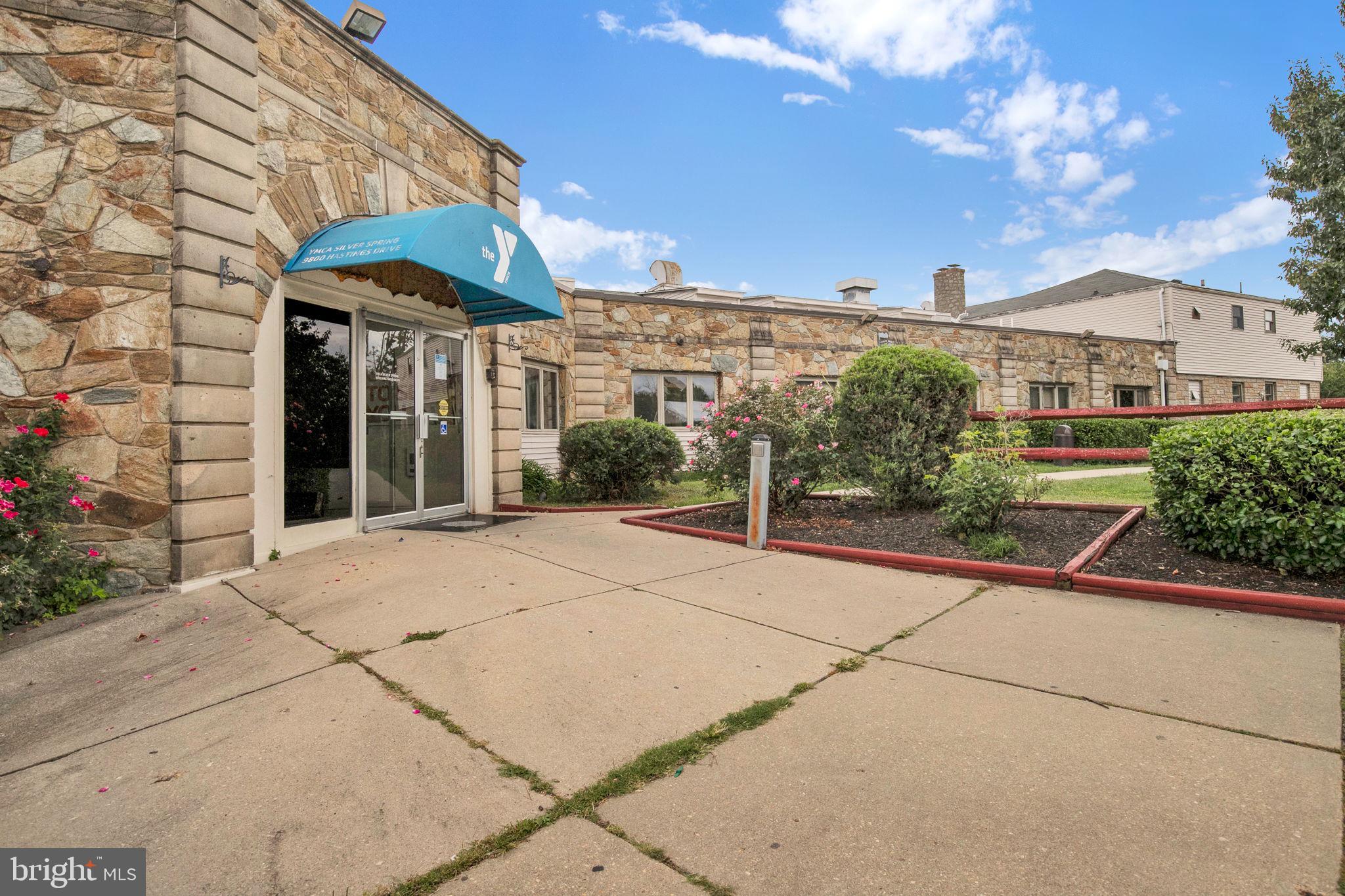 INDIAN SPRING MANOR - Residential