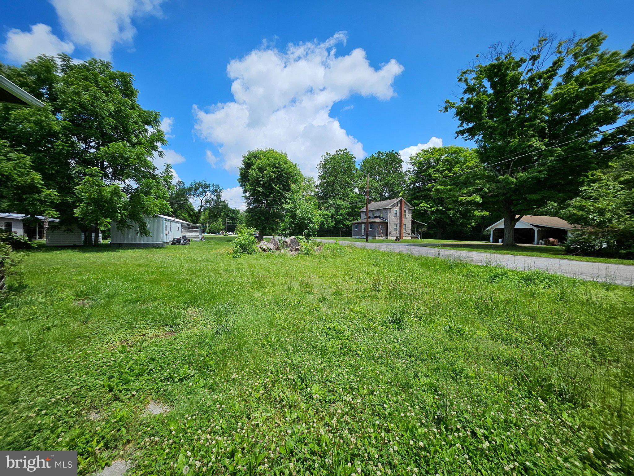 2057 EVERETT ROAD