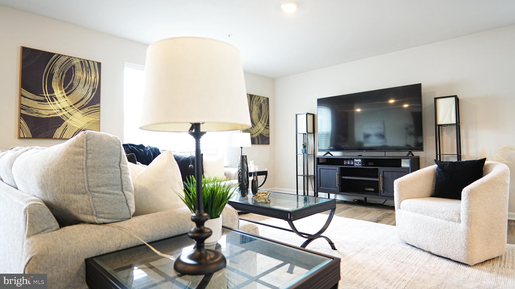 PINEGROVE - Residential