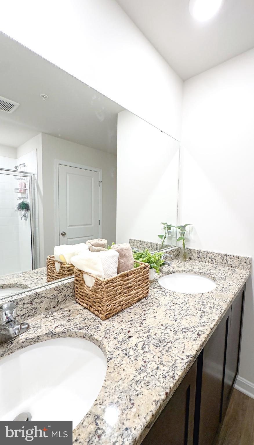 PINEGROVE - Residential