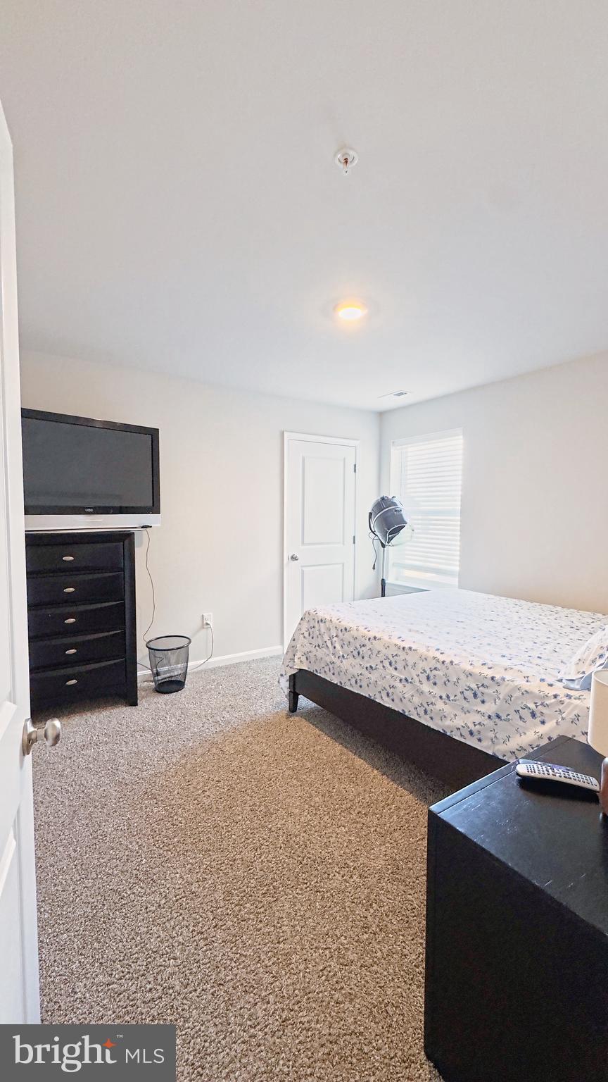 PINEGROVE - Residential