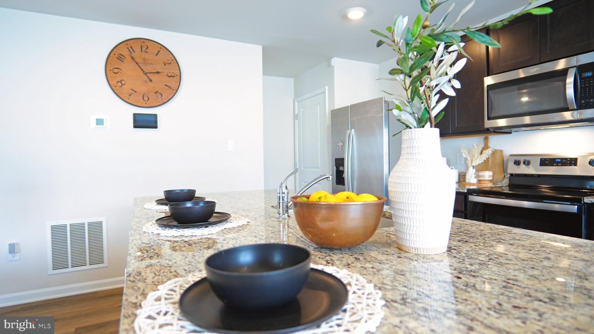 PINEGROVE - Residential