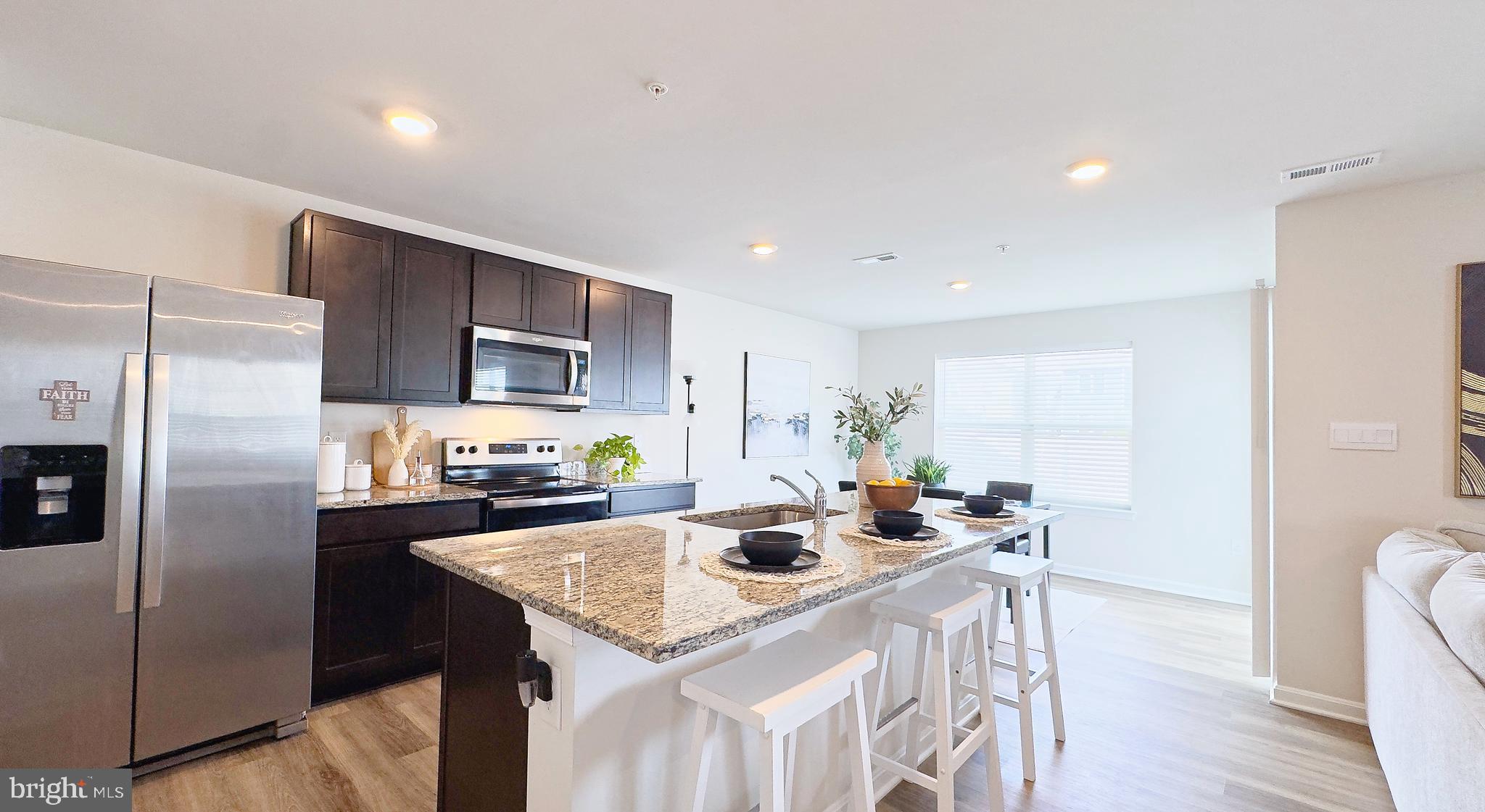 PINEGROVE - Residential