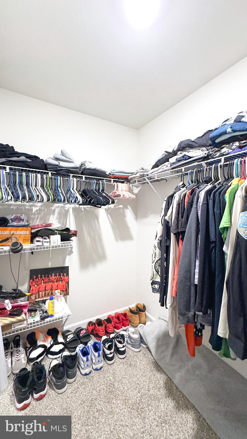 PINEGROVE - Residential