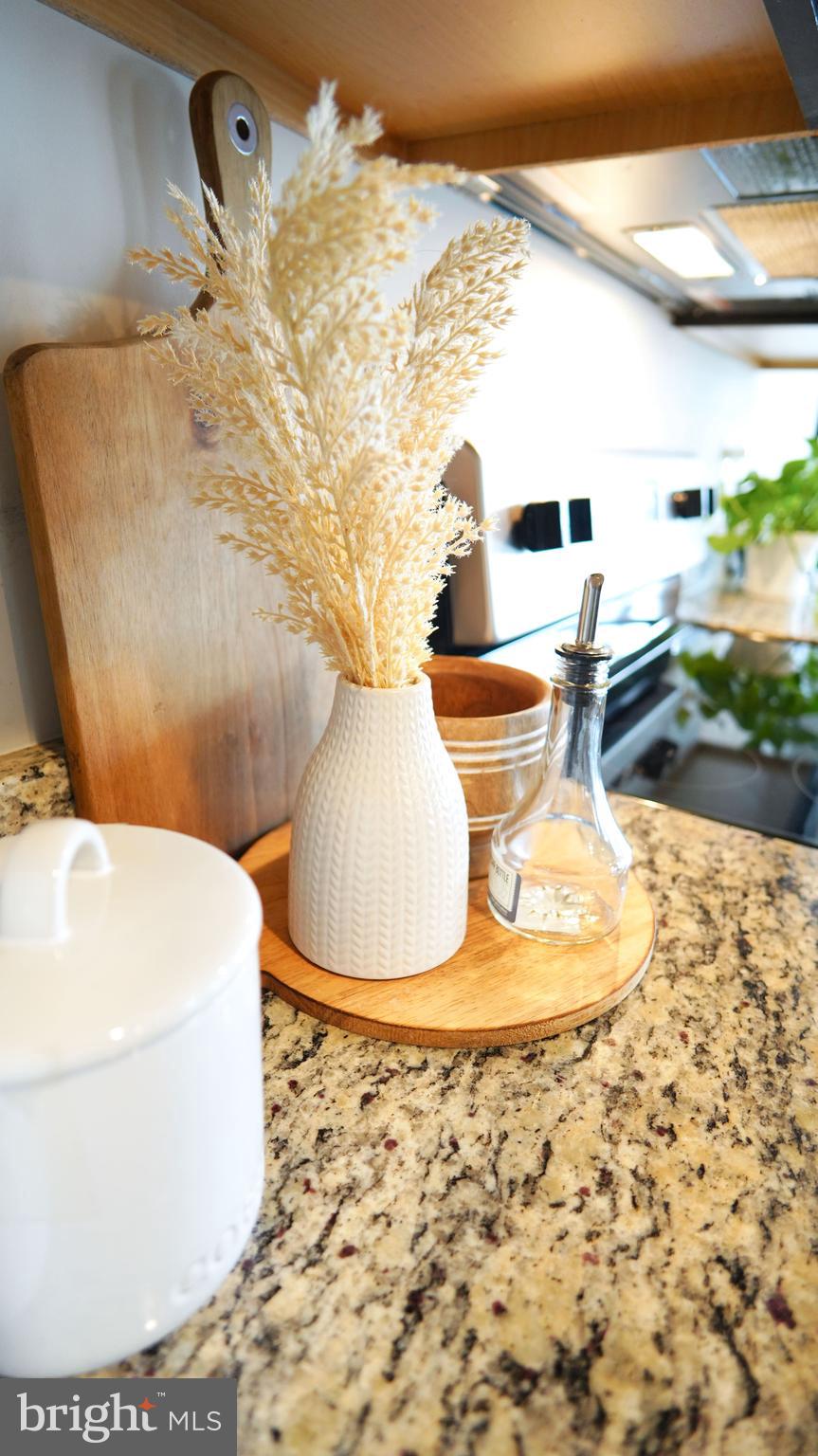 PINEGROVE - Residential