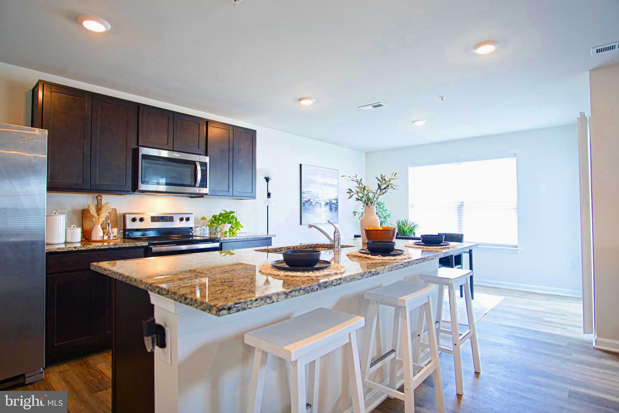 PINEGROVE - Residential