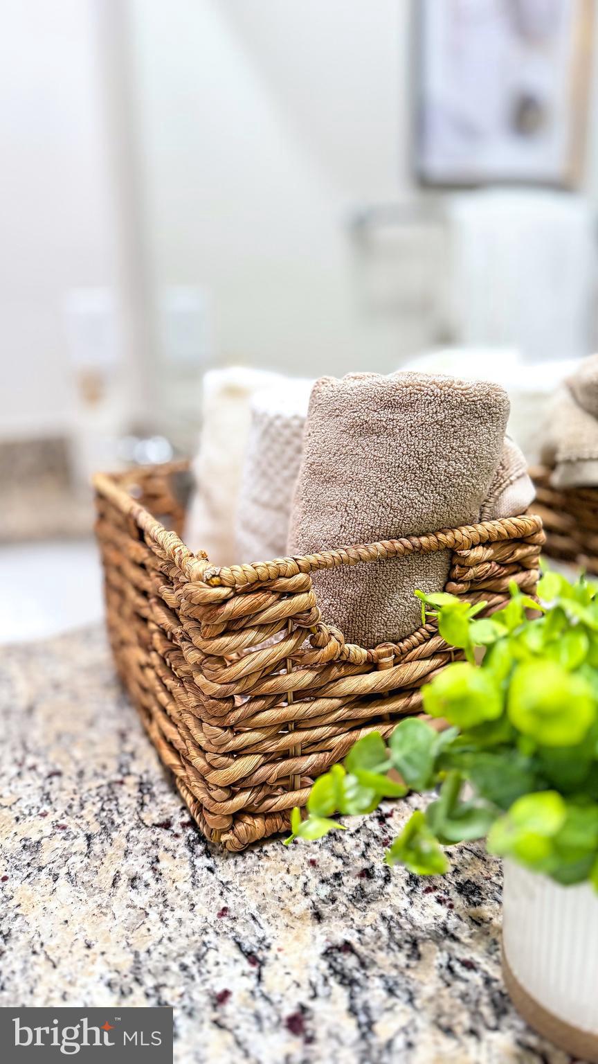 PINEGROVE - Residential