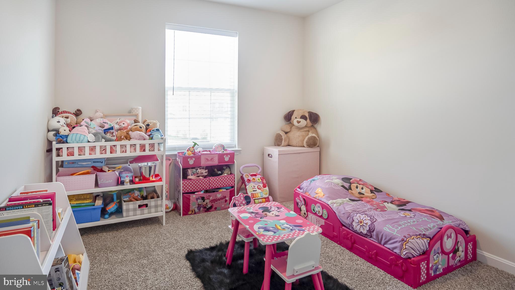 PINEGROVE - Residential