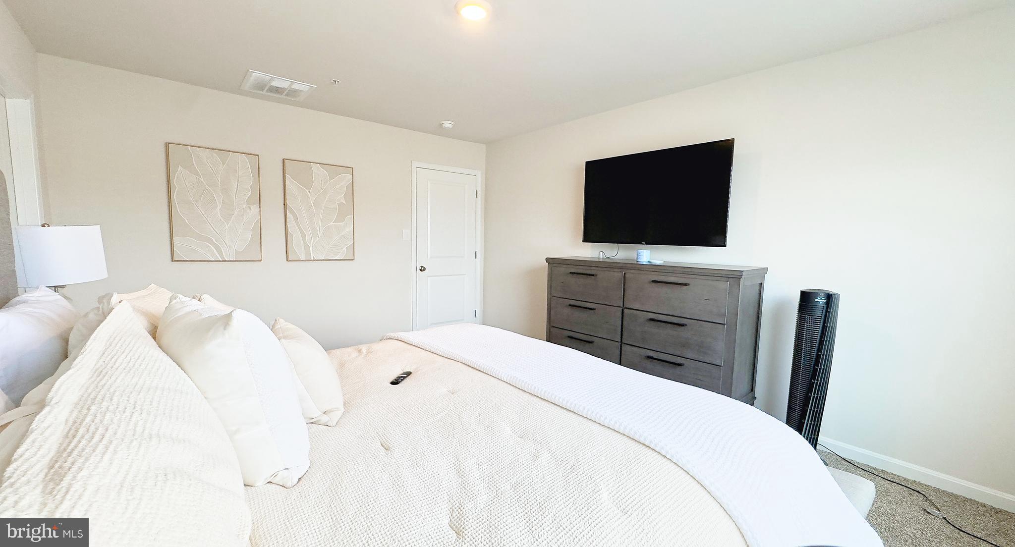 PINEGROVE - Residential