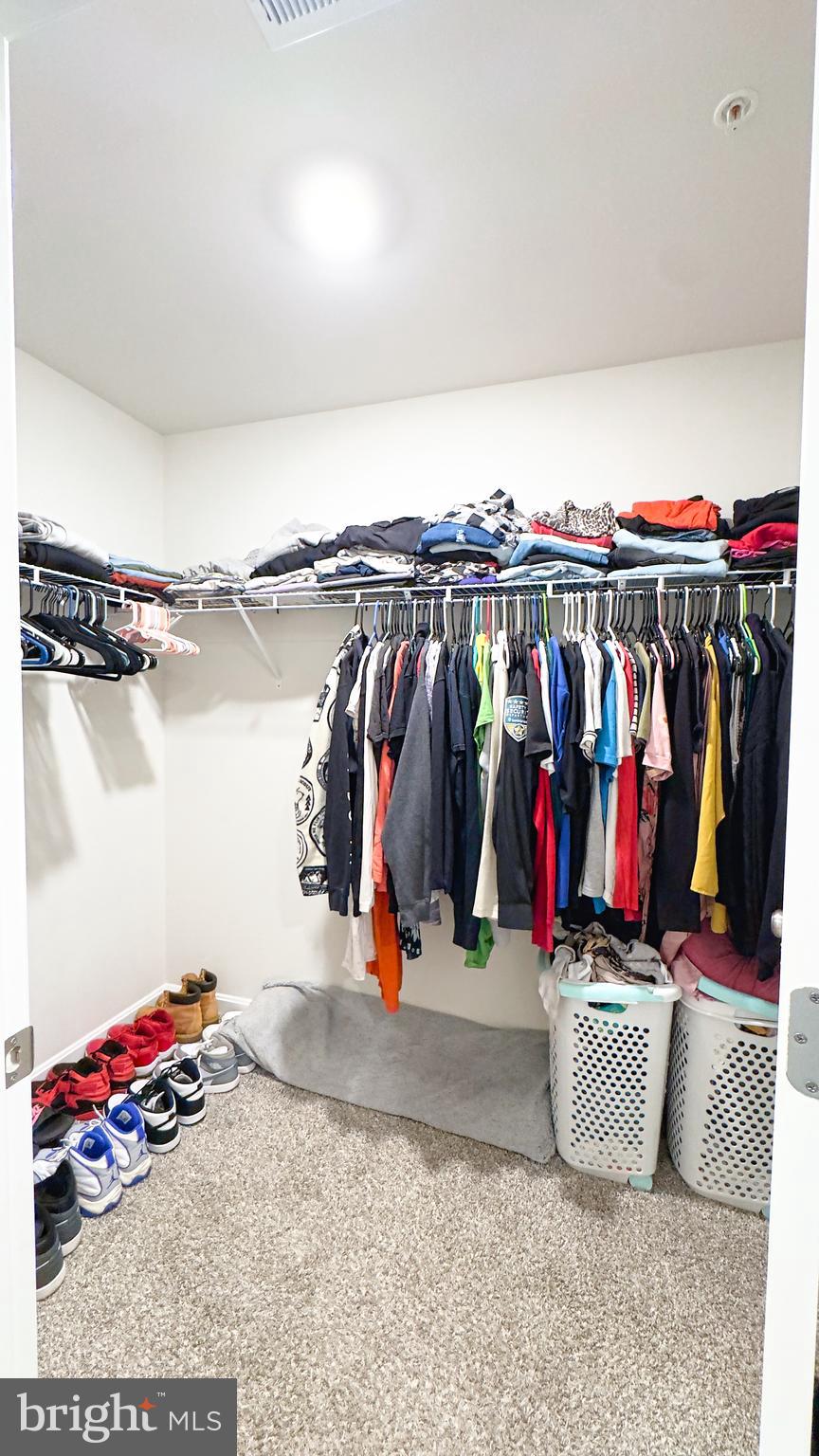 PINEGROVE - Residential