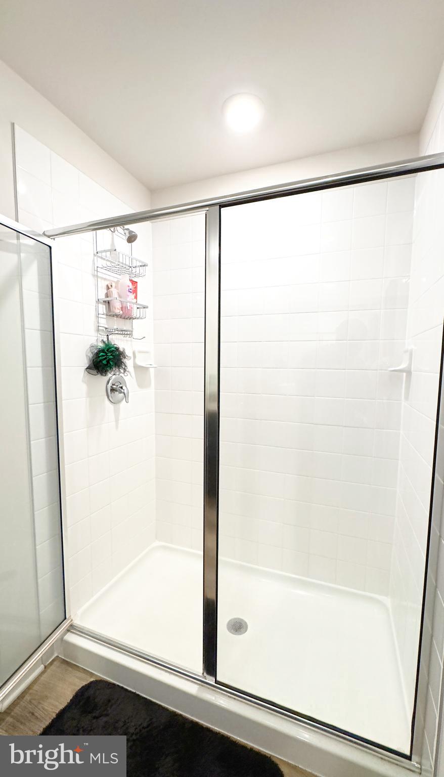 PINEGROVE - Residential