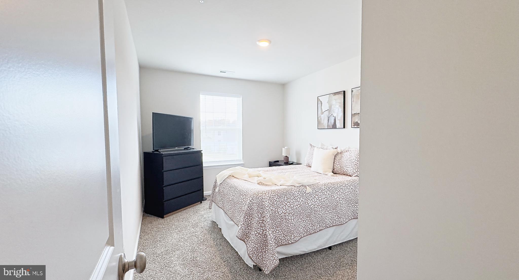 PINEGROVE - Residential