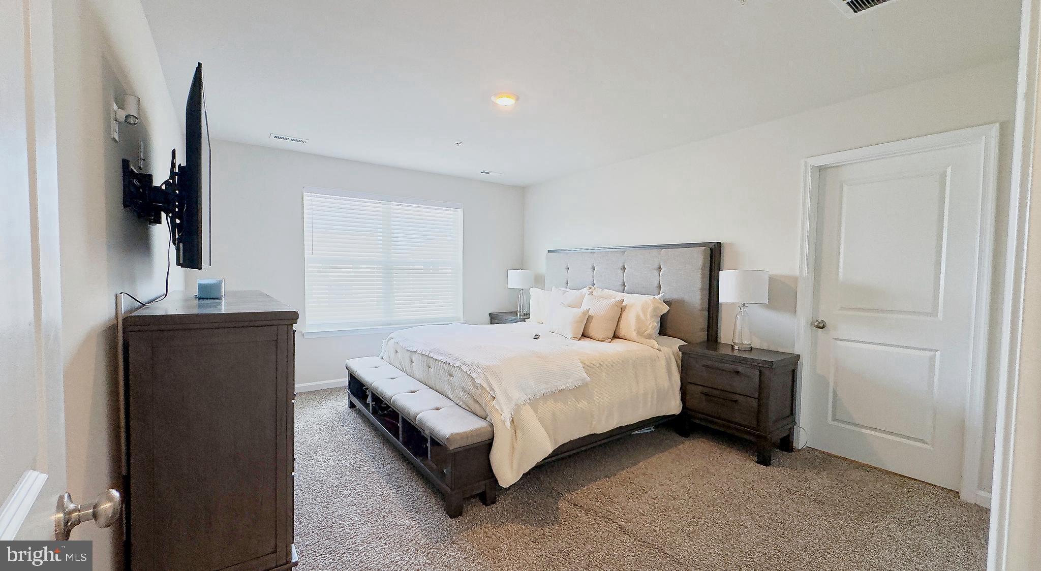 PINEGROVE - Residential