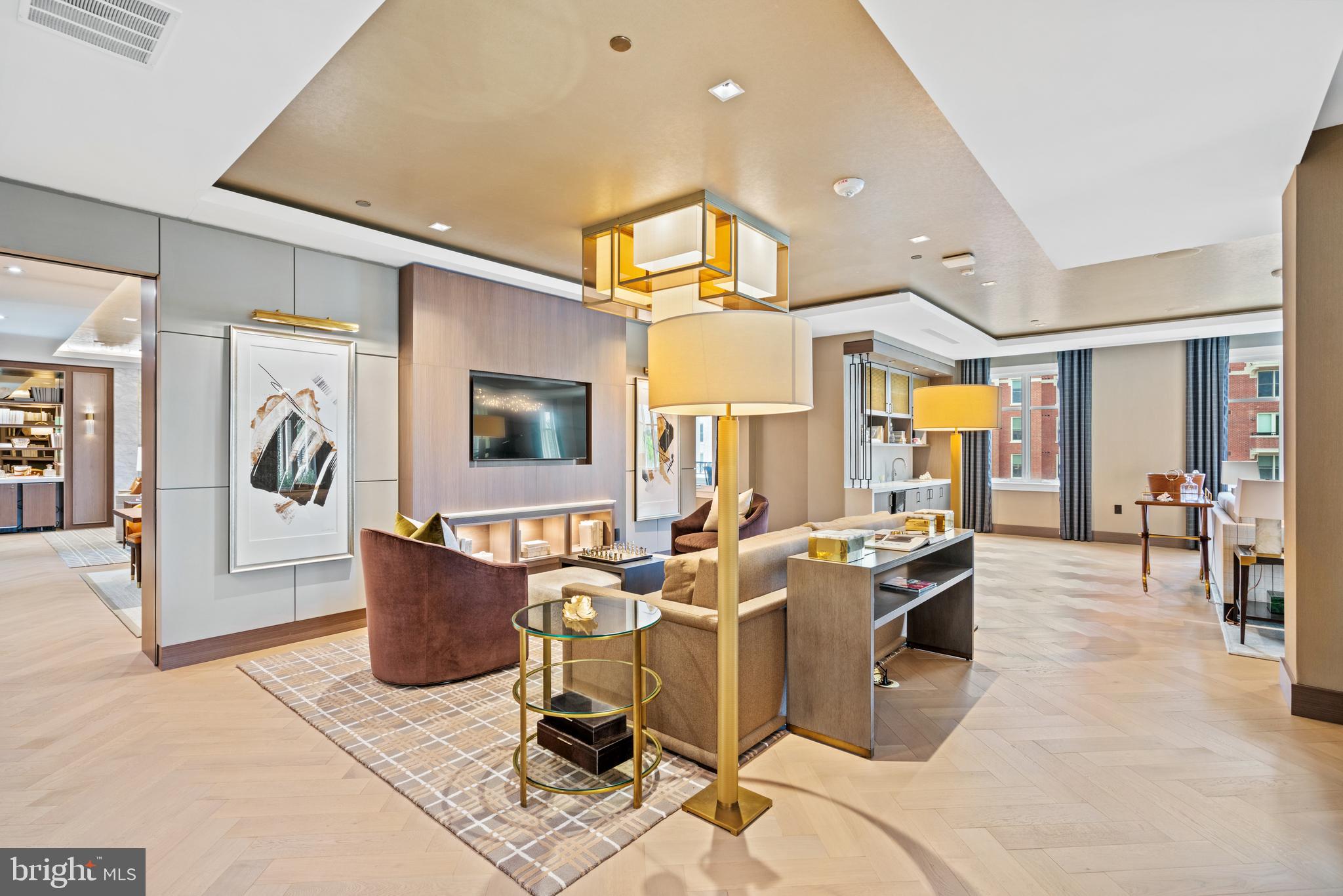 CHEVY CHASE - Residential