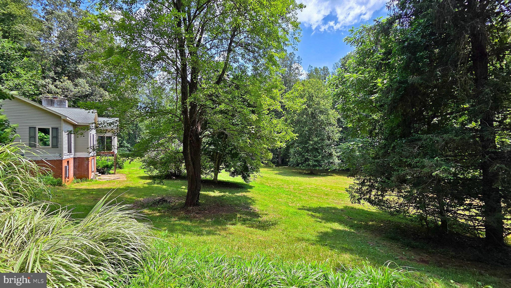 7296 BURKE LANE