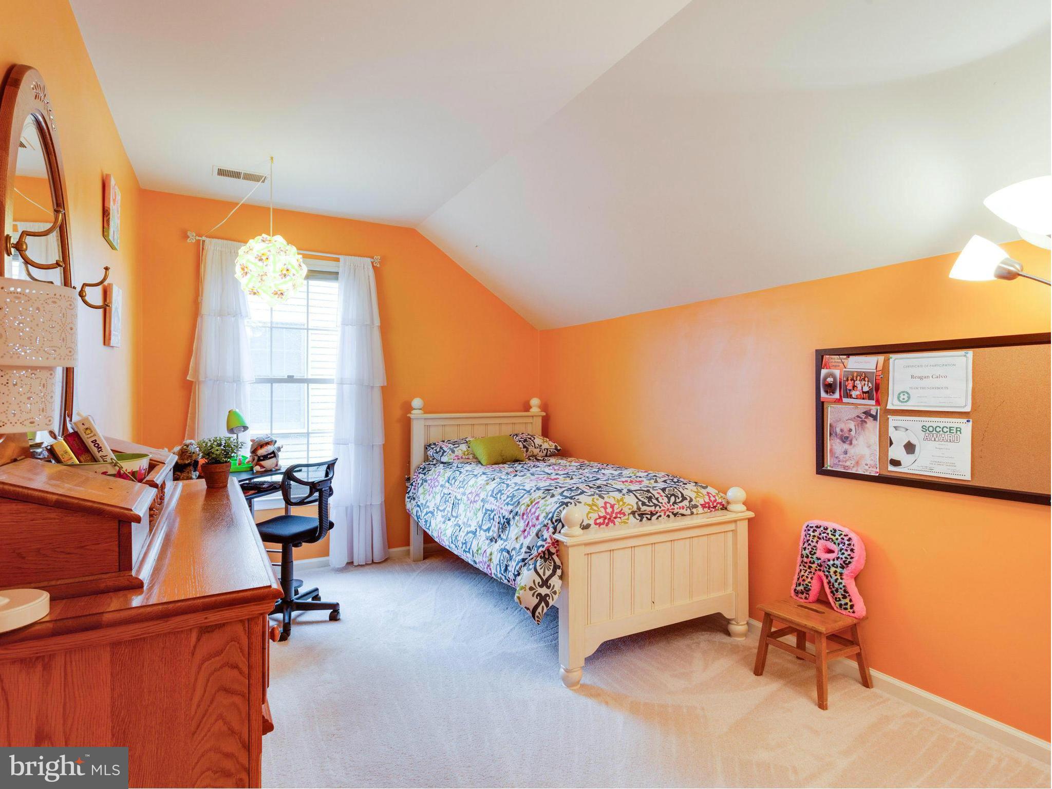 POTOMAC LAKES - Residential