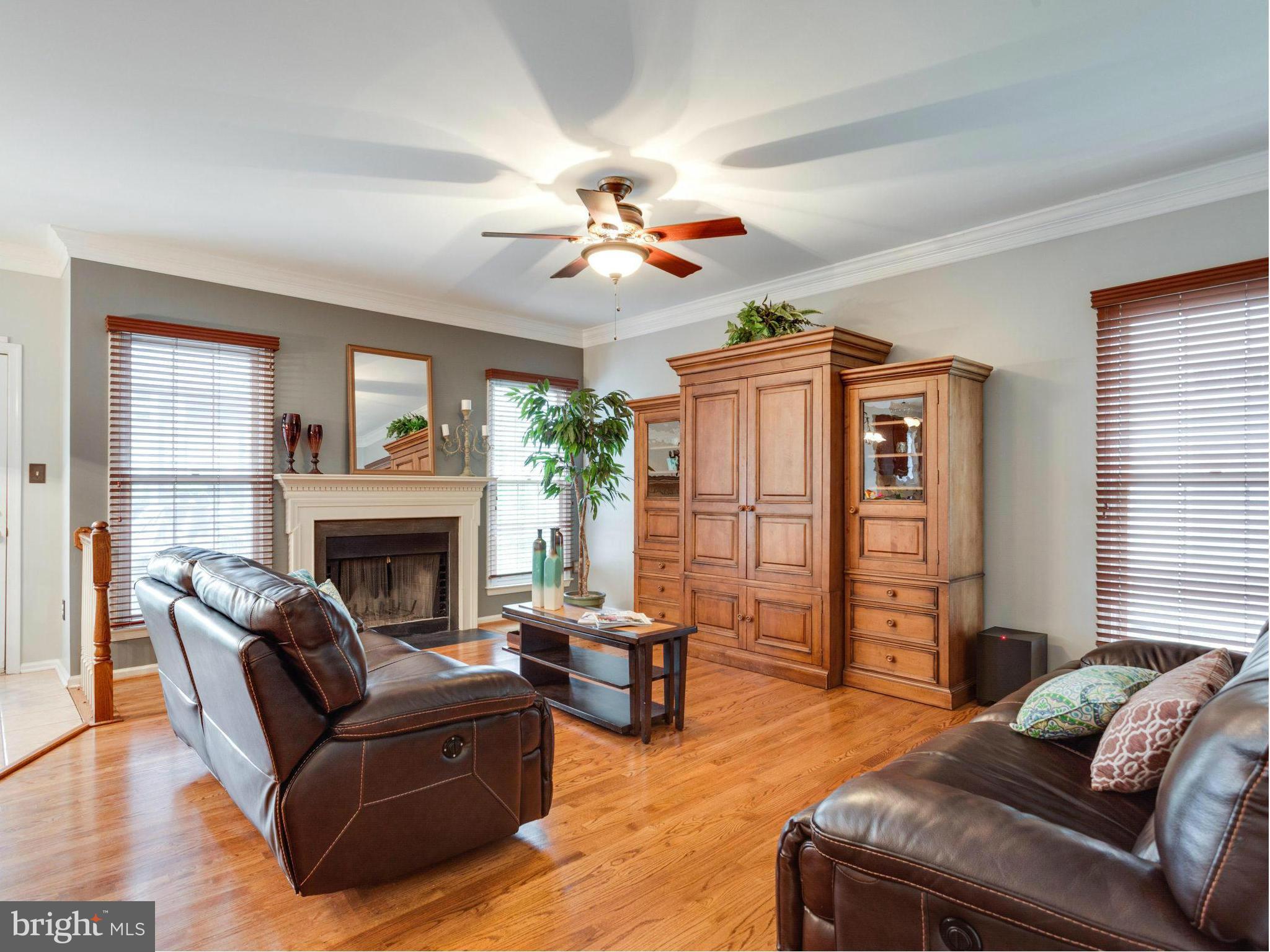 POTOMAC LAKES - Residential