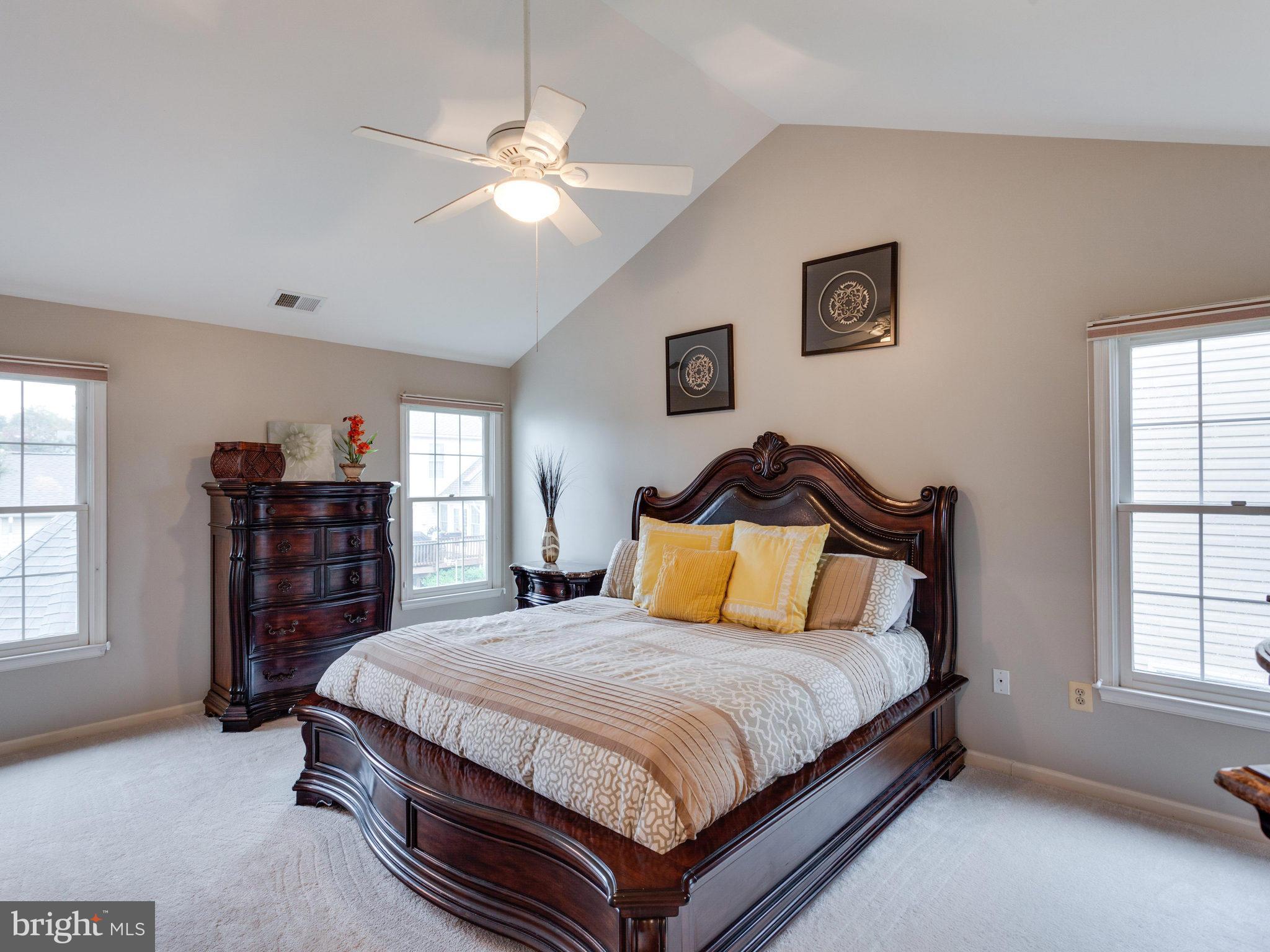 POTOMAC LAKES - Residential