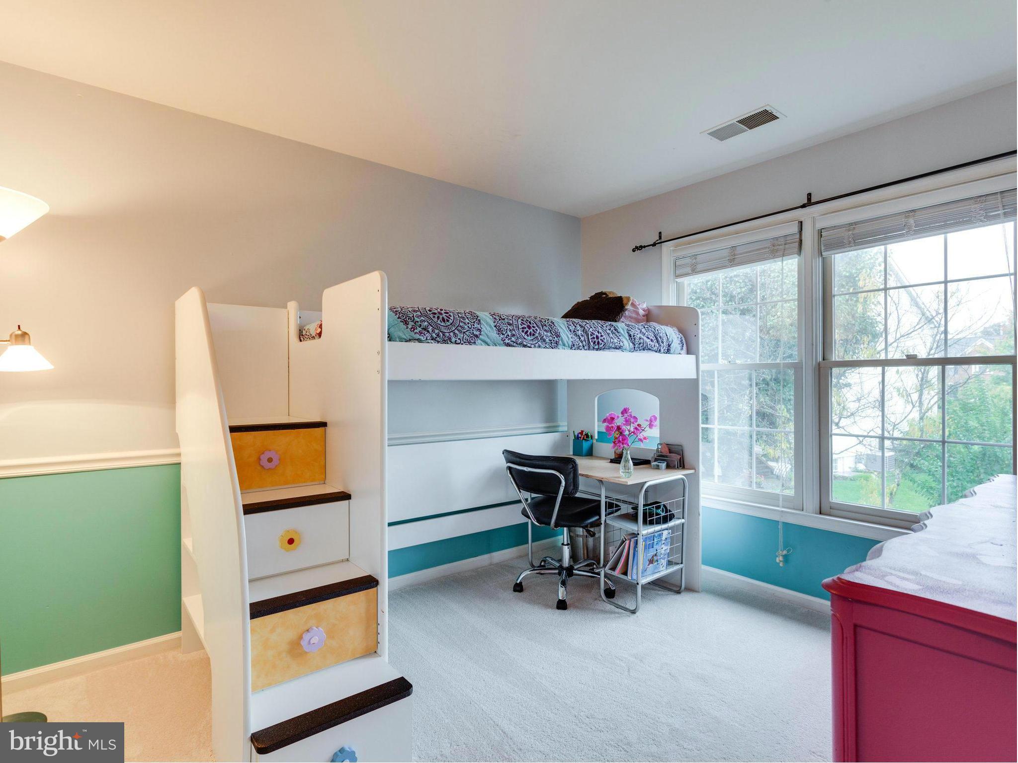 POTOMAC LAKES - Residential