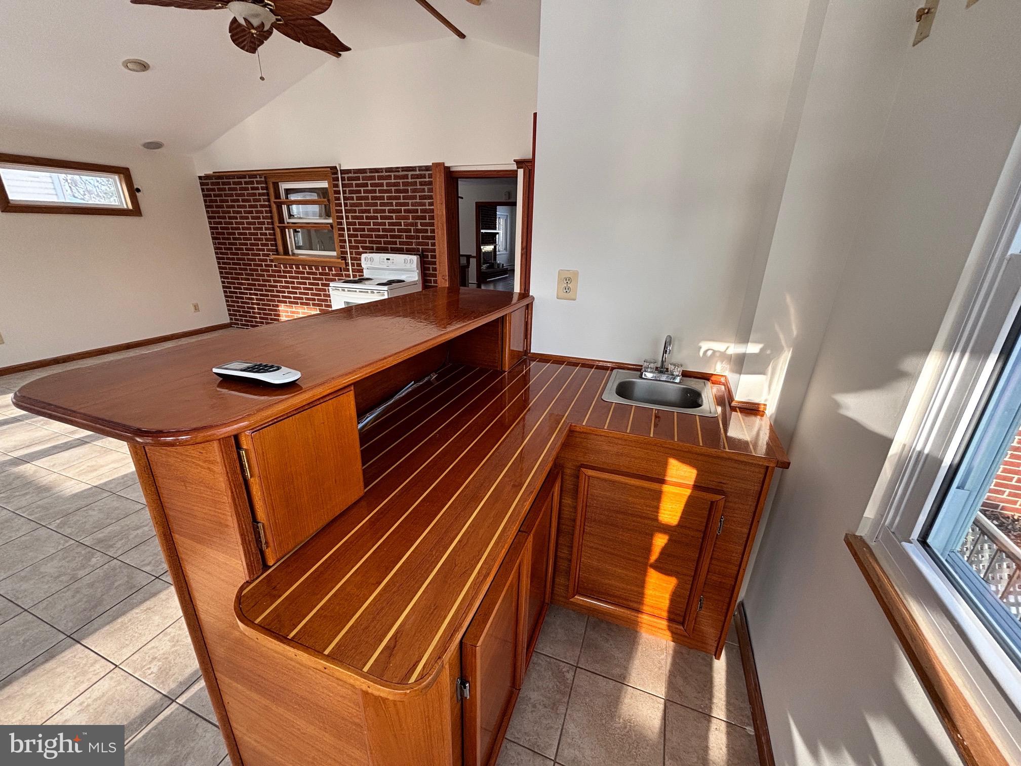 PINE HAVEN - Residential