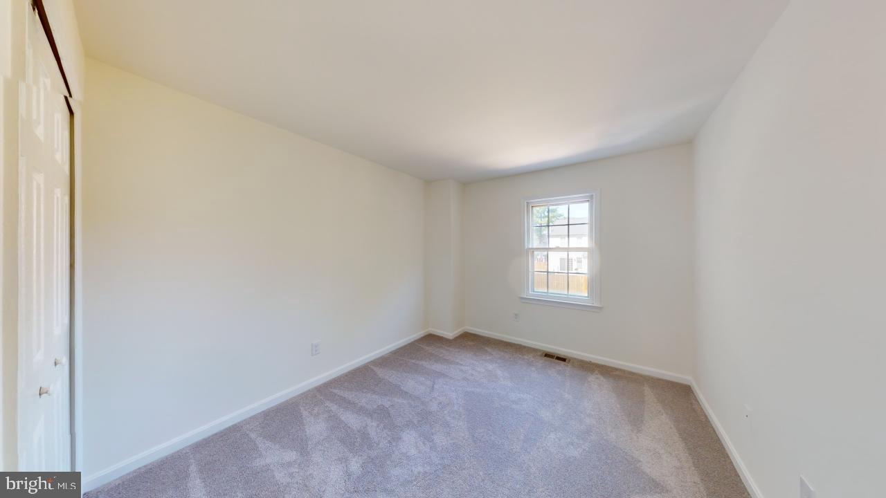 SARATOGA TOWNHOUSES - Residential