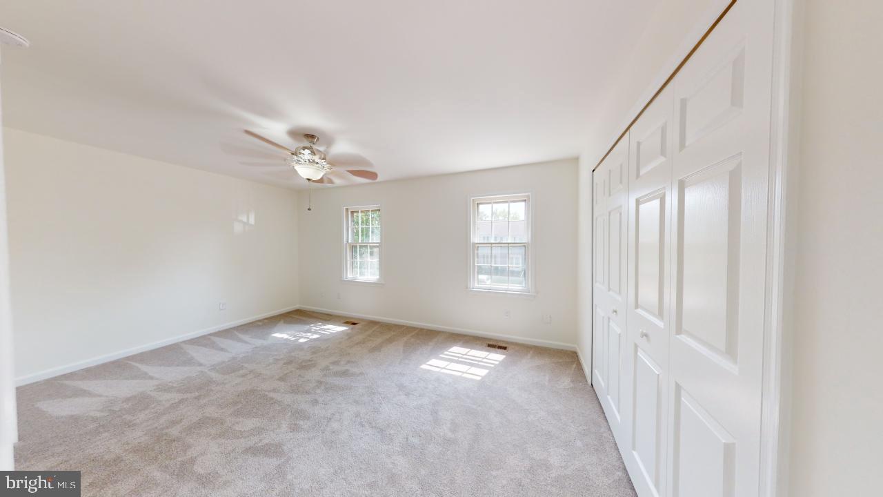 SARATOGA TOWNHOUSES - Residential