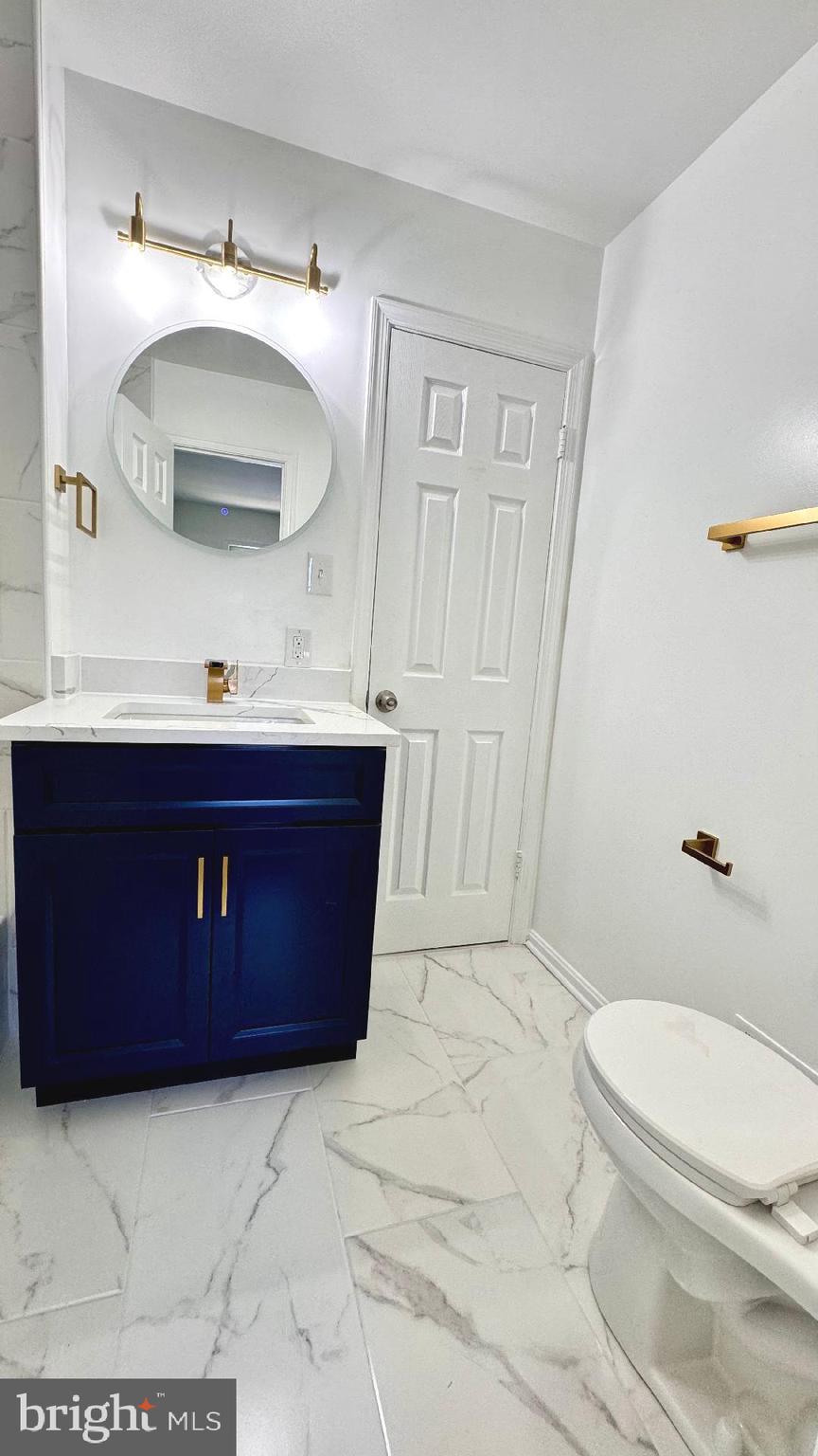 SARATOGA TOWNHOUSES - Residential