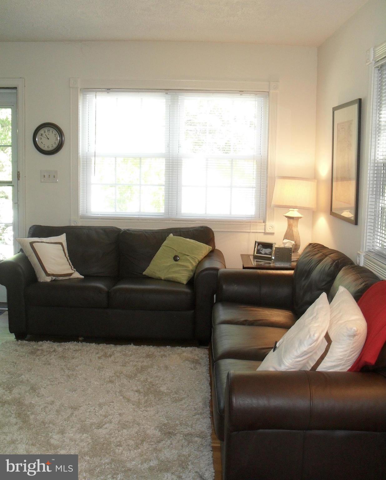 ROSEMONT PARK - Residential Lease