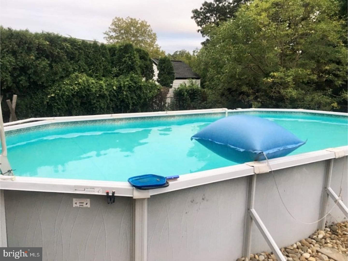 BLACK HORSE - Residential