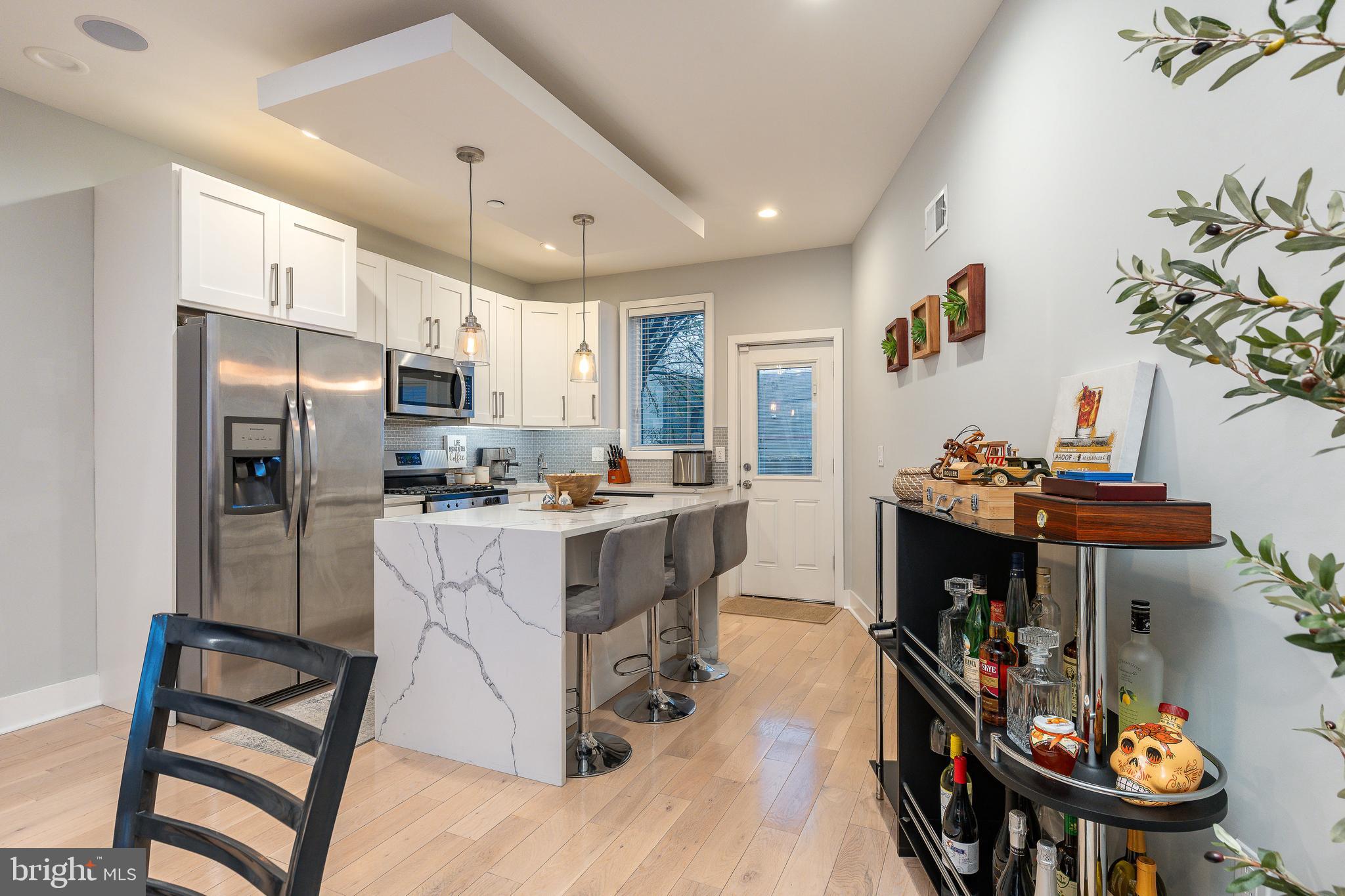 OLDE KENSINGTON - Residential