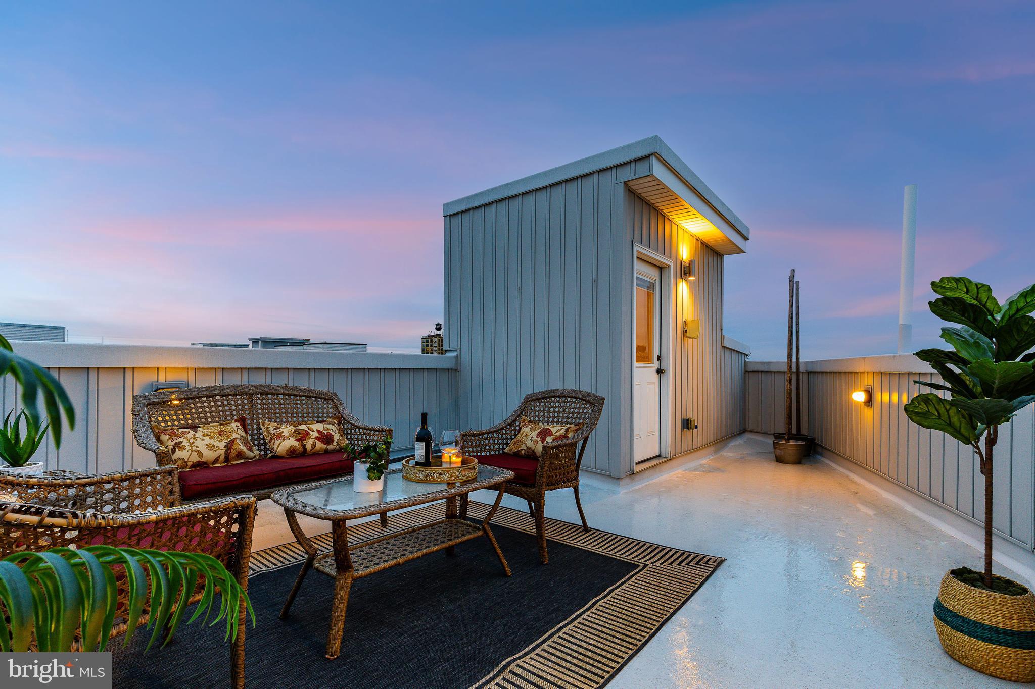 OLDE KENSINGTON - Residential