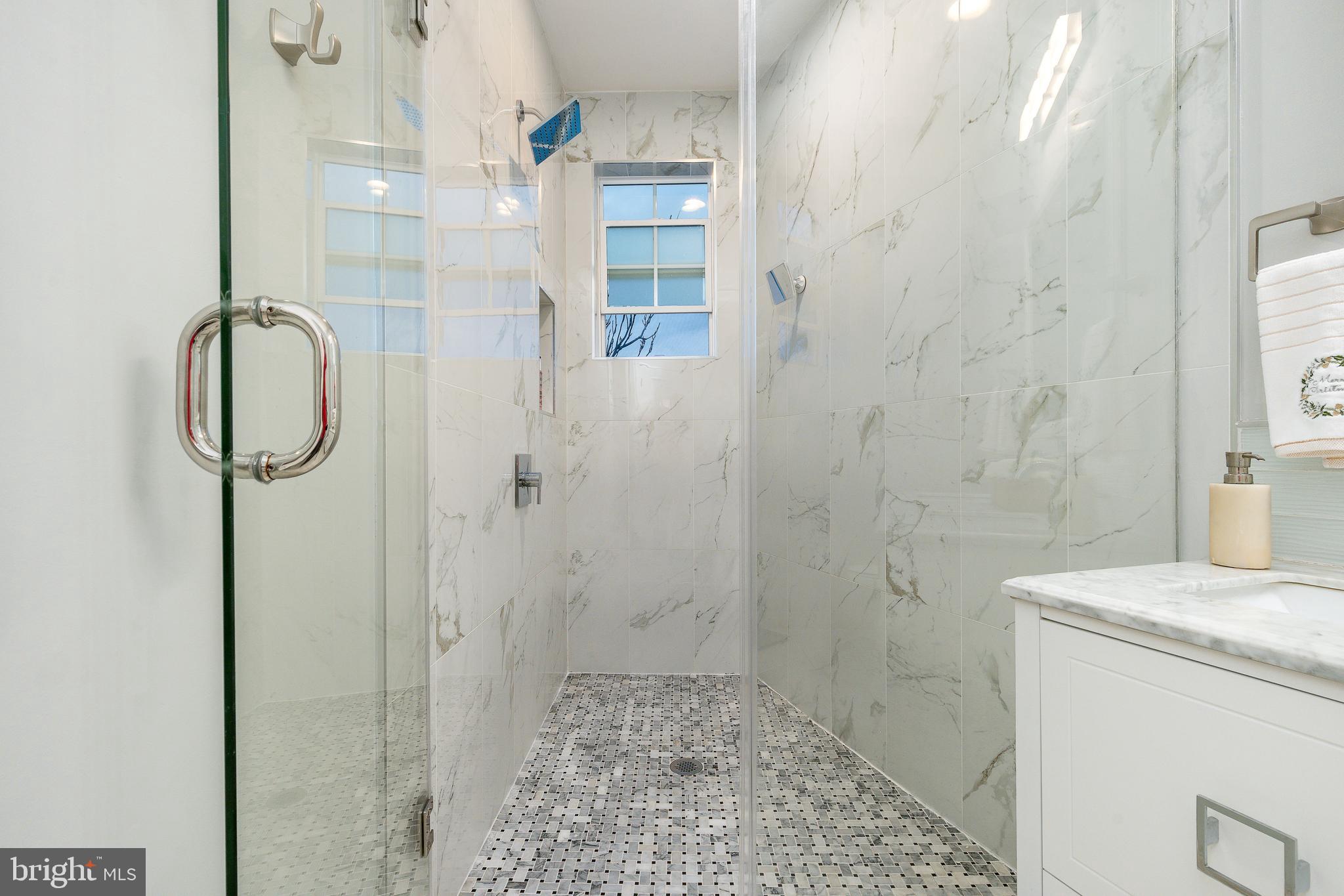 OLDE KENSINGTON - Residential